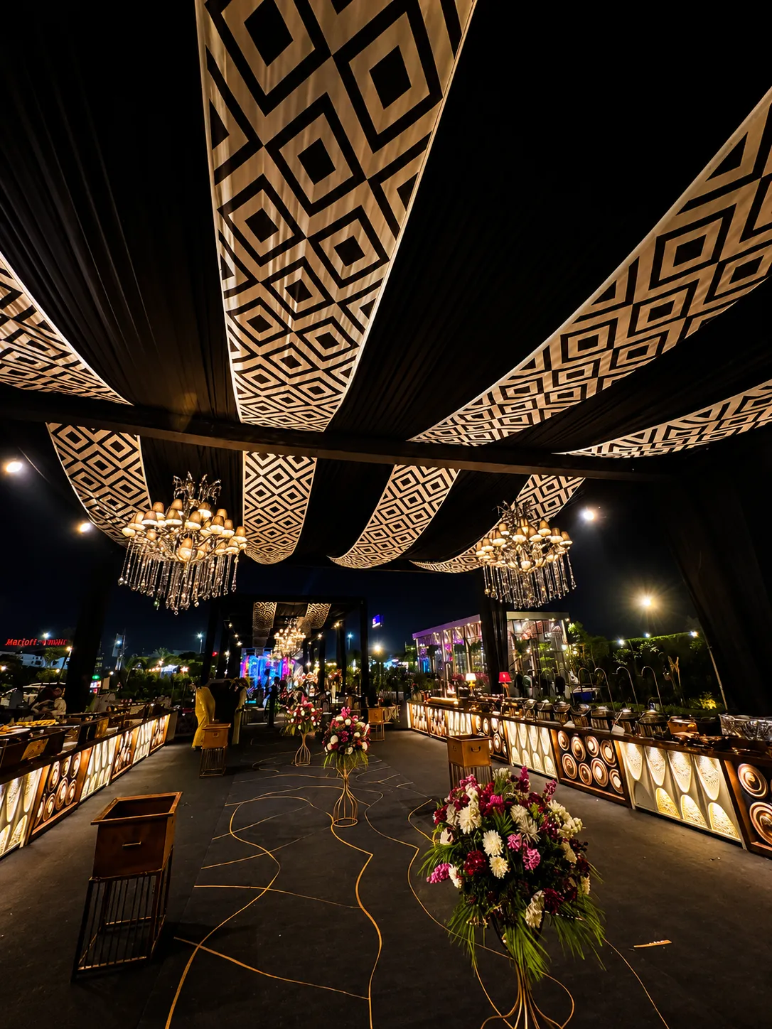 Grand Banquet Royal Setup